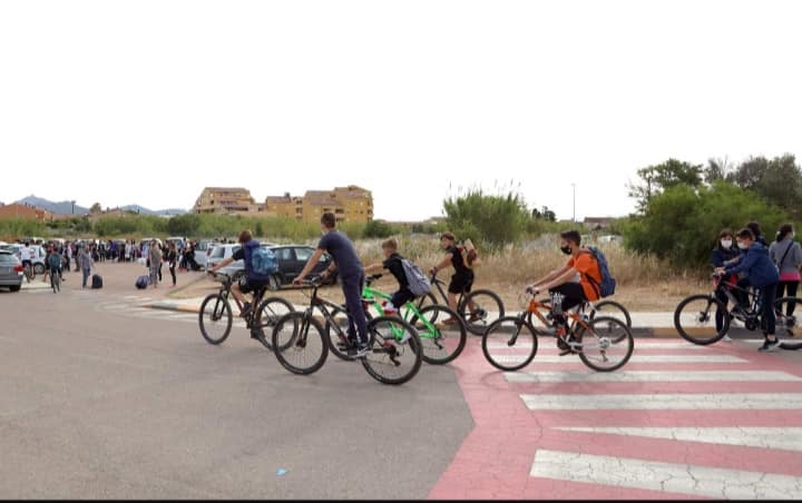 Pedibus e bicibus: a scuola a piedi e in bicicletta in sicurezza